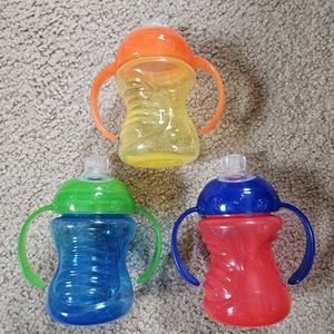 Nubly, 3 pack toddler sippy cup with handles.